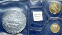 Bermuda. Silver Jubliee 3 Piece Proof Set: Gold 100 and 50 Dollars, plus silver 25 Dollars, 1977